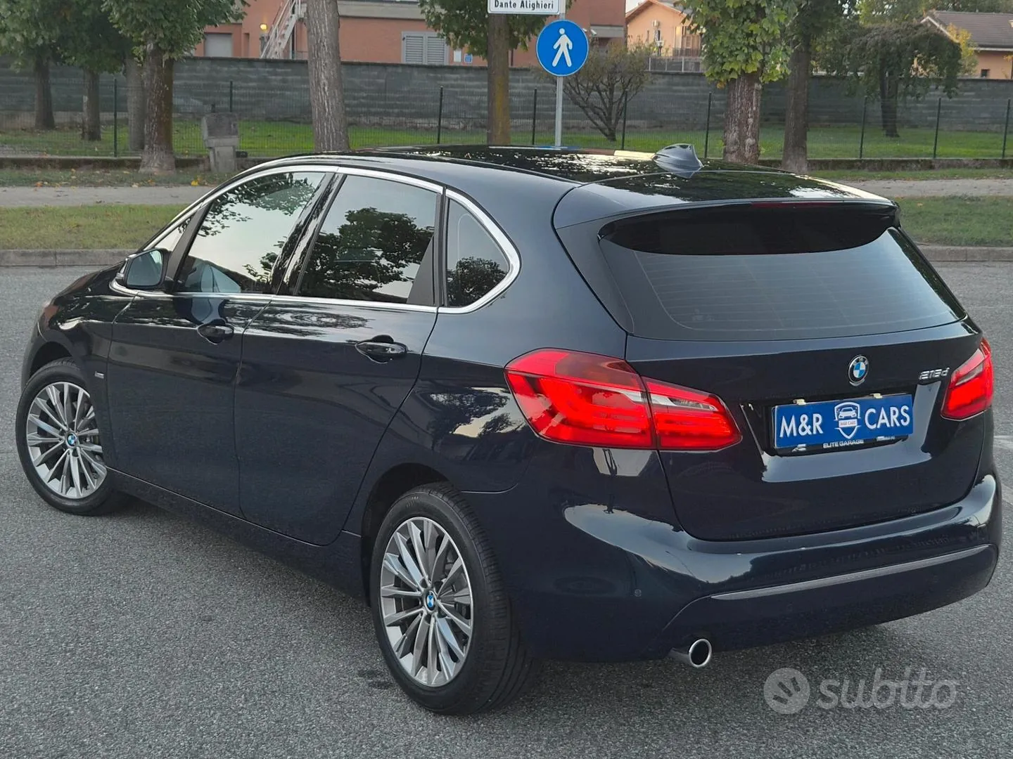 BMW 216D Active Tourer 2016 photo 4