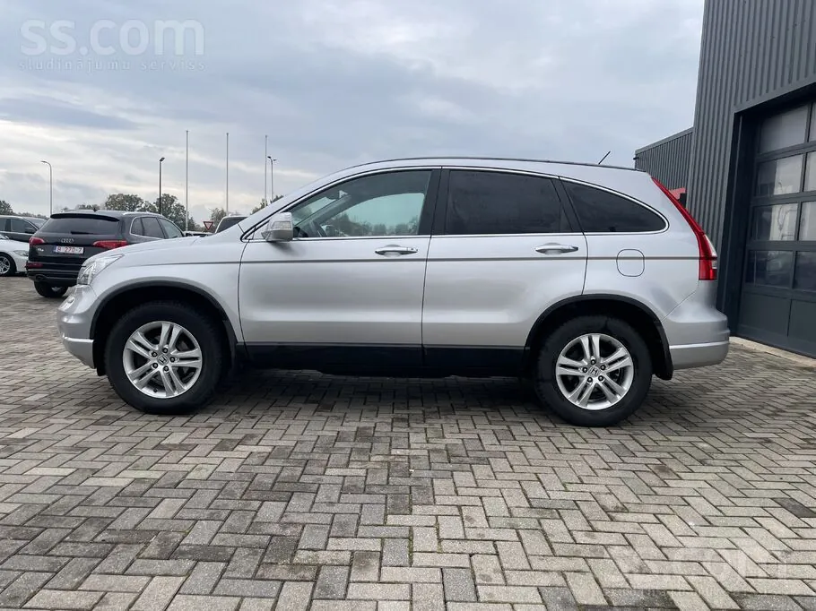 Honda Cr-V 2011 photo 2