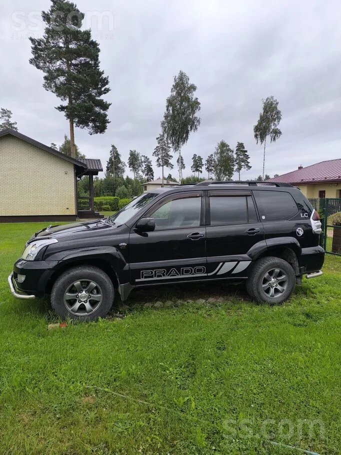 Toyota Land Cruiser 2014 photo 2
