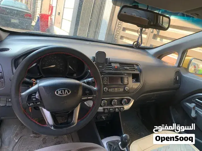 Kia Rio 2013 photo 2