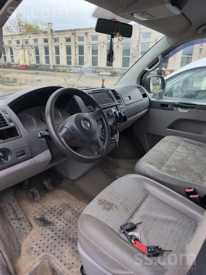 Volkswagen Transporter 2011 photo 5