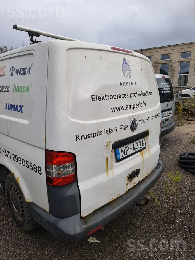Volkswagen Transporter 2011 photo 4