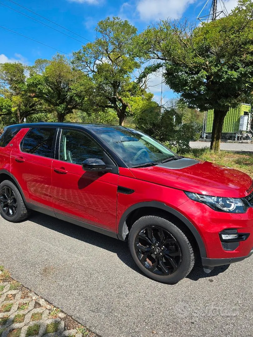 Land Rover Discovery Sport 2017 photo 3