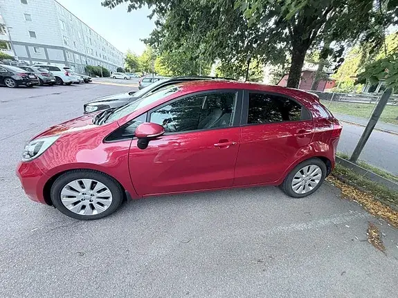 Kia Rio 2014 photo 4