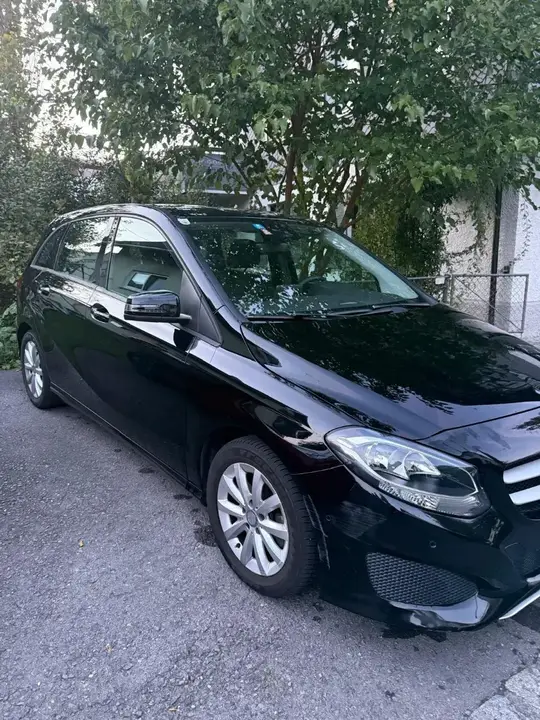 Mercedes-Benz B-Class 2019 photo 3