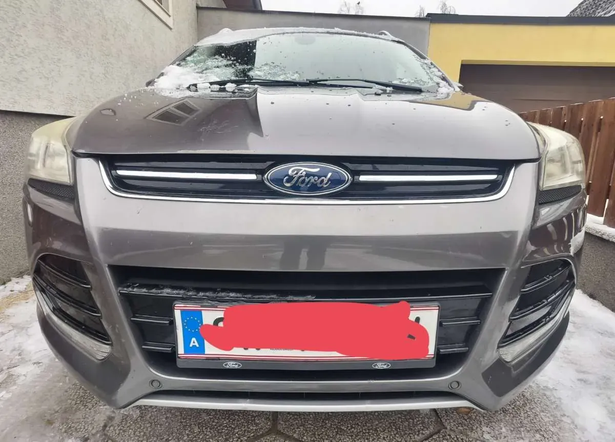 Ford Kuga 2013 photo 3
