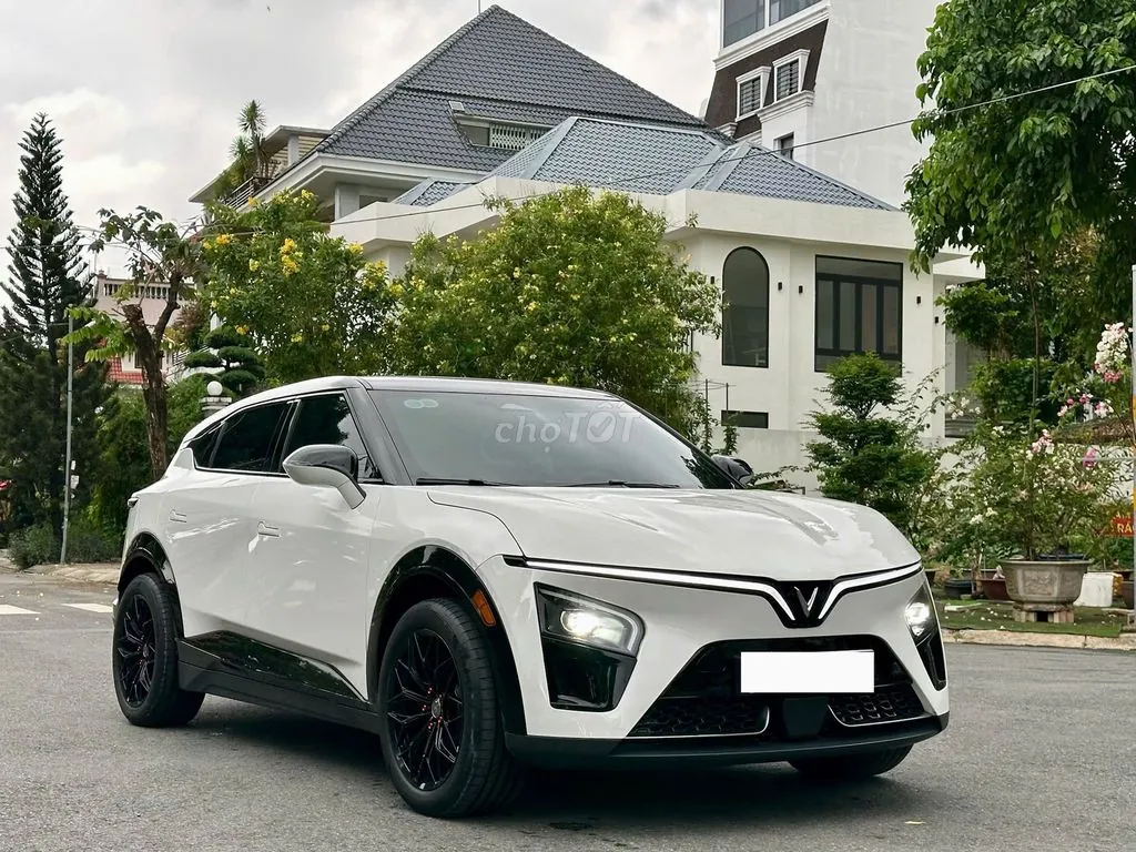 Vinfast Vf7
