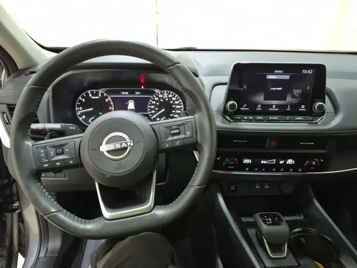 Nissan Rogue 2024 photo 2