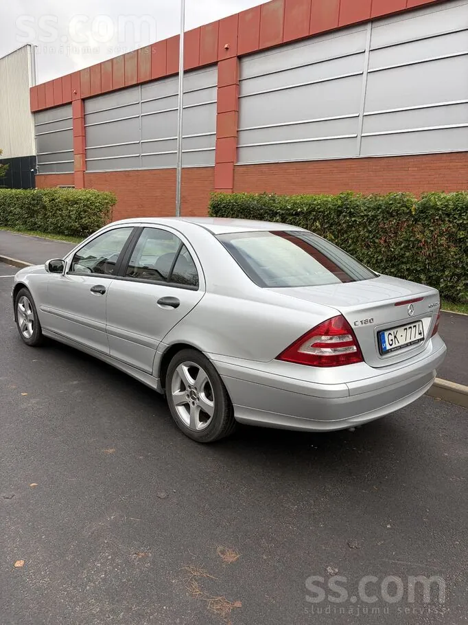 Mercedes-Benz C180 2007 photo 5