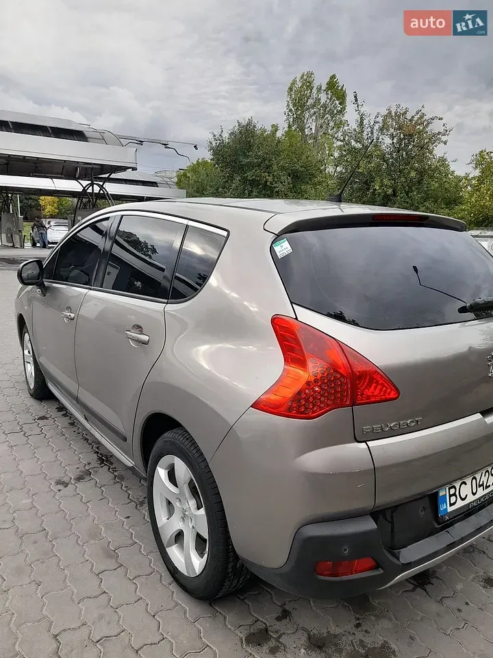Peugeot 3008 2010 photo 3