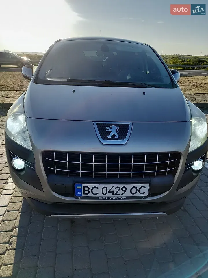 Peugeot 3008 2010 photo 2