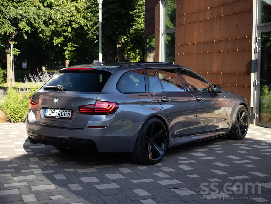BMW F11 Lci 525 2014 photo 4