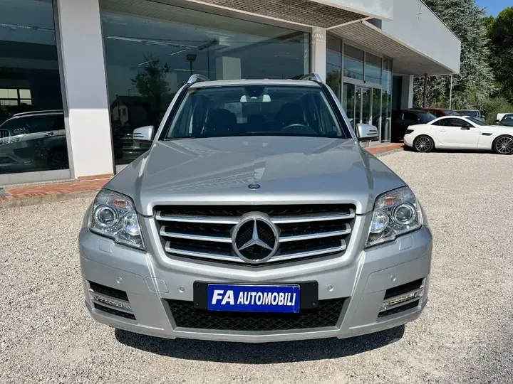 Mercedes-Benz Glk 2011 photo 3