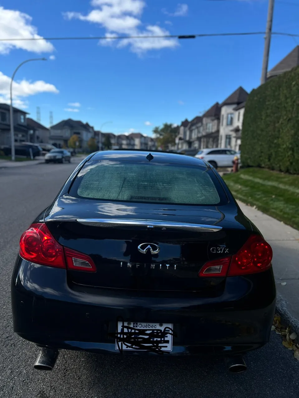 Infiniti G37 2011 photo 3
