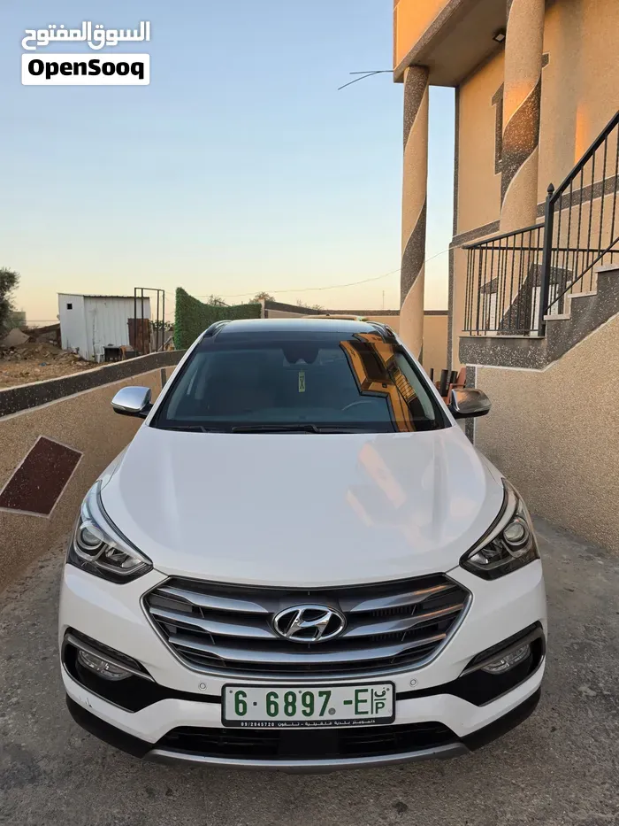 Hyundai Santa Fe 2018 photo 3