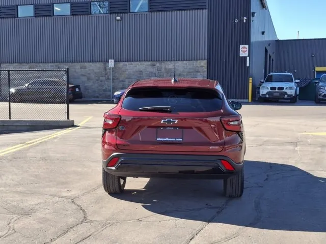 Chevrolet Trax 2024 photo 4