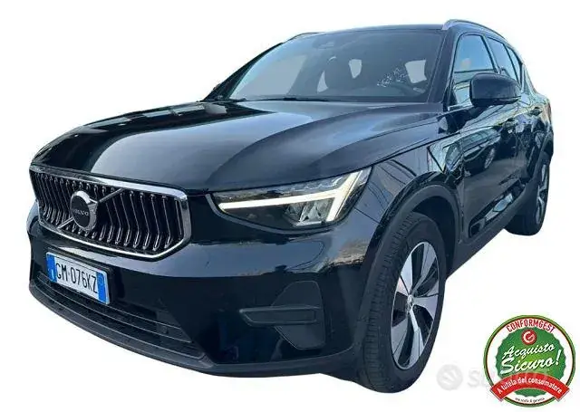 Volvo Xc40 2022 photo 2