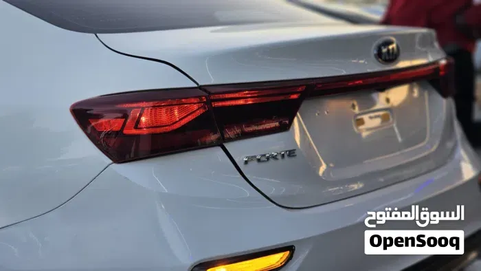 Kia Forte 2019 photo 4