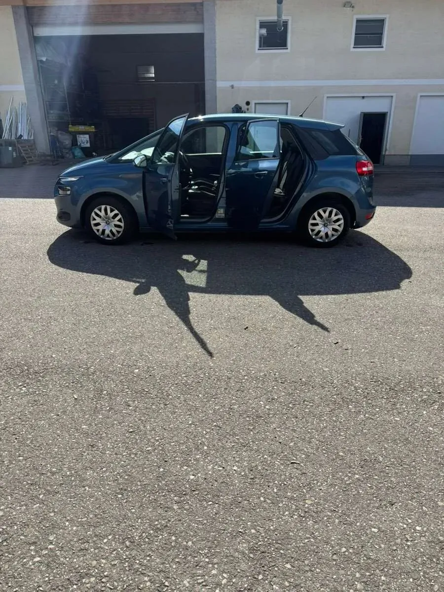 Citroen C4 Picasso 2016 photo 3