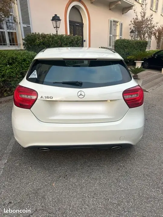 Mercedes-Benz A 2013 photo 4