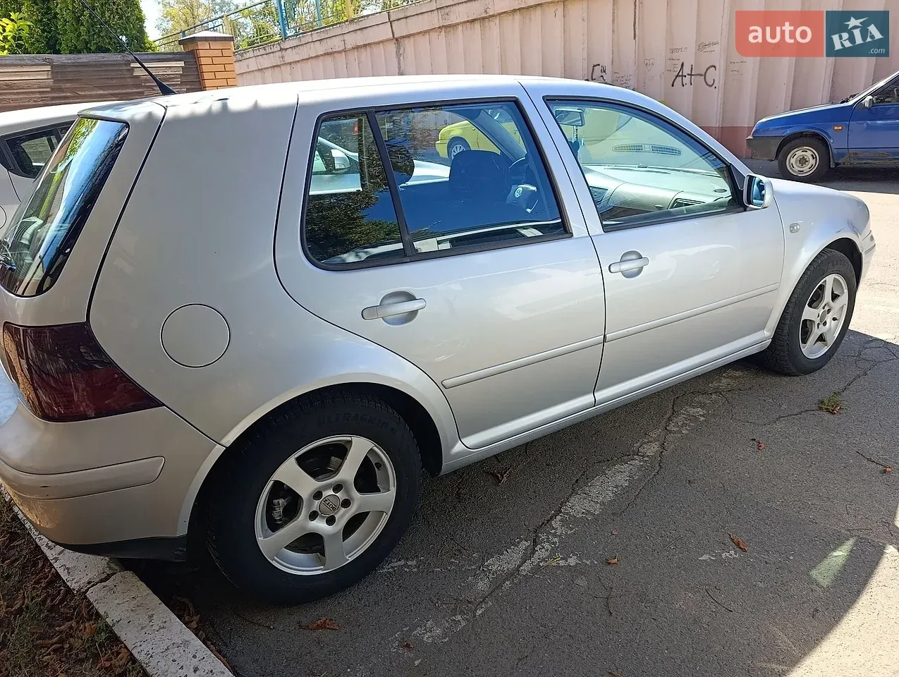 Volkswagen Golf 2003 photo 4