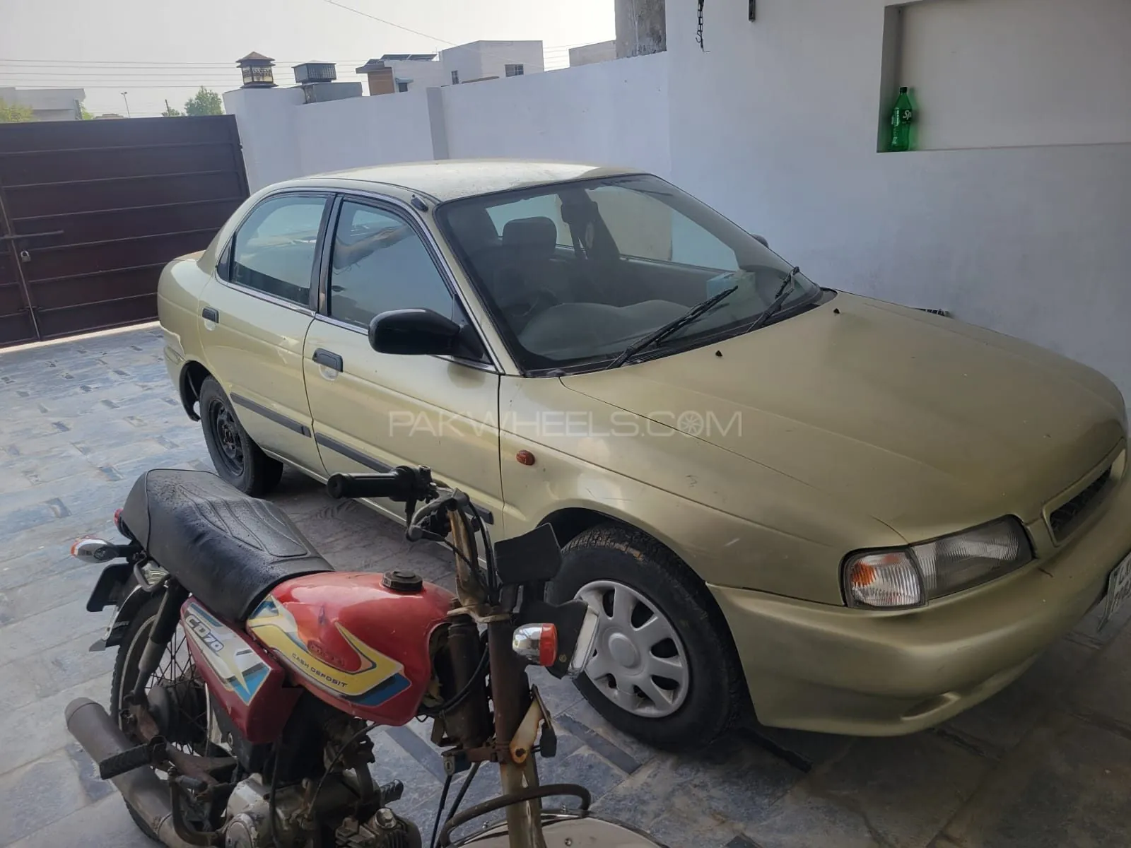 Suzuki Baleno