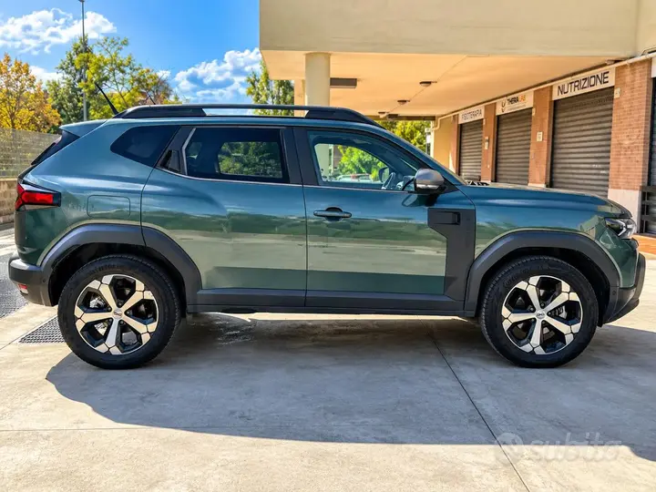 Dacia Duster 2025 photo 2