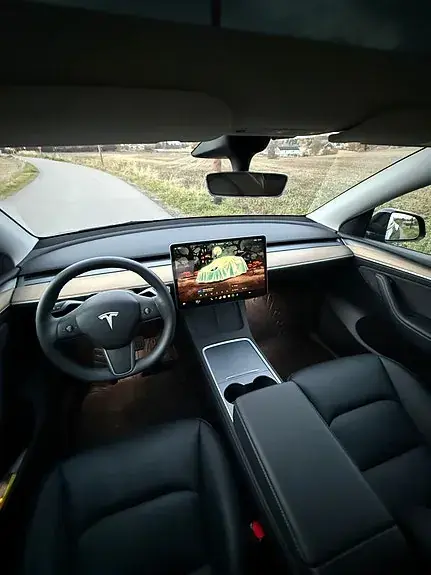 Tesla Model Y 2022 photo 5