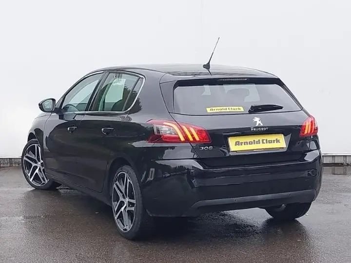 Peugeot 308 2017 photo 2
