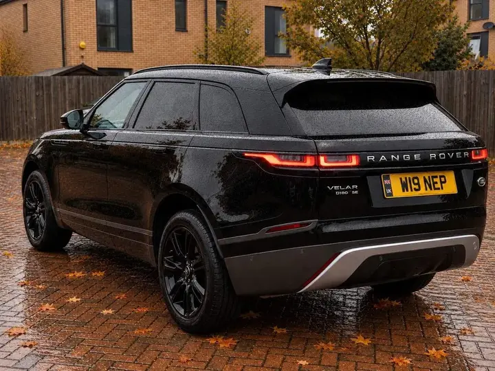 Land Rover Range Rover Velar 2019 photo 4