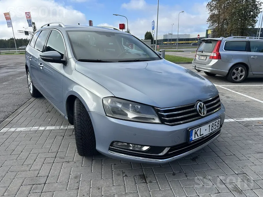 Volkswagen Passat 2011 photo 3