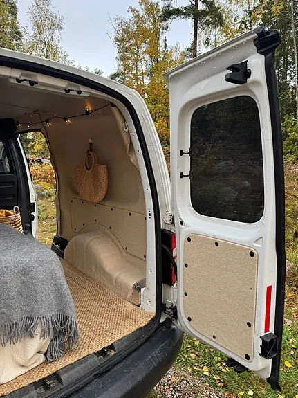 Volkswagen Caddy Maxi 2014 photo 4