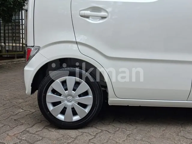 Suzuki Wagon R Fx 2025 photo 3