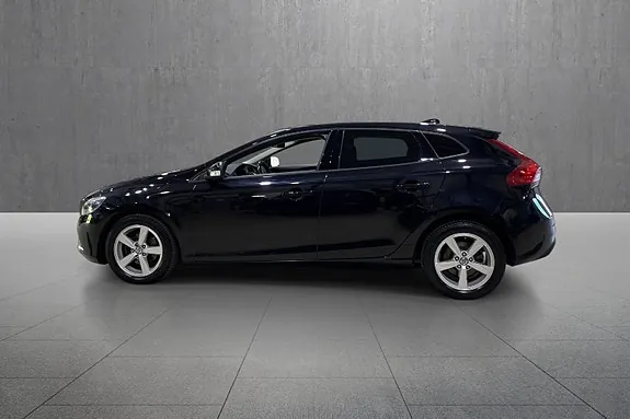 Volvo V40 2015 photo 2