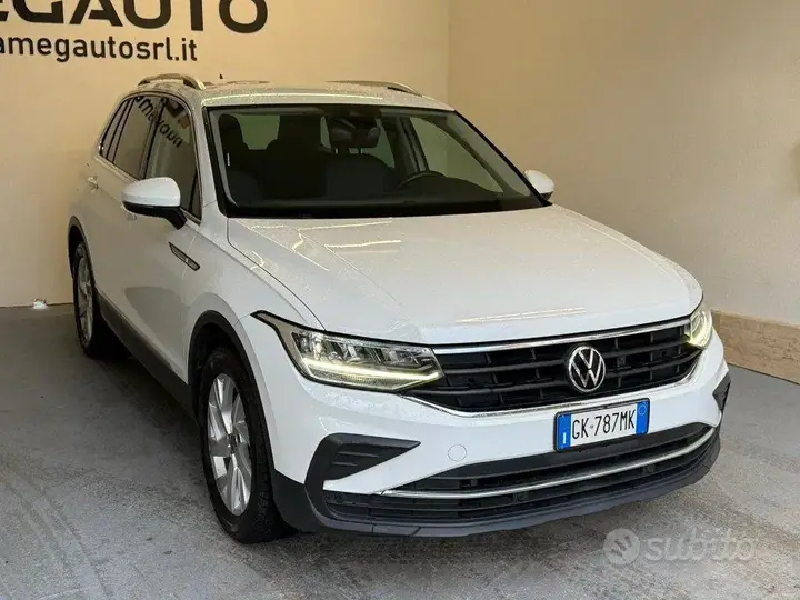 Volkswagen Tiguan 2022 photo 3