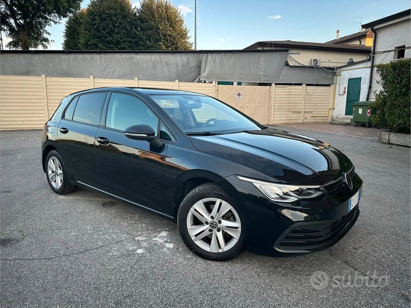 Volkswagen Golf 2021 photo 2