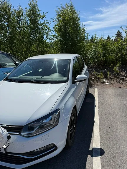 Volkswagen Polo 2017 photo 2