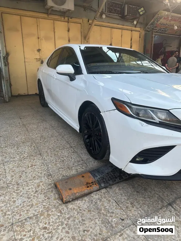 Toyota Camry 2019 photo 5