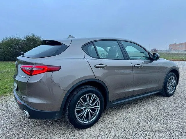 Alfa Romeo Stelvio 2019 photo 5