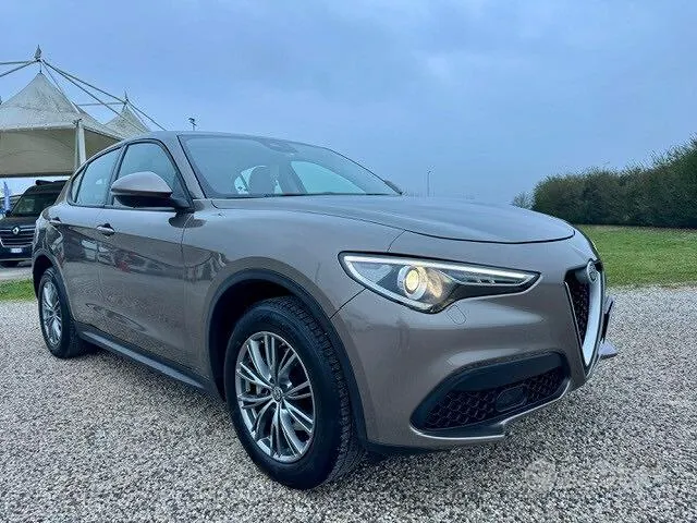 Alfa Romeo Stelvio 2019 photo 2