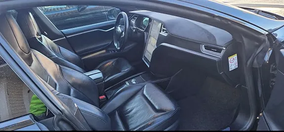 Tesla Model S 2015 photo 5
