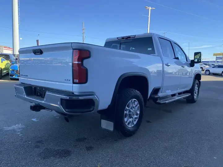 Chevrolet Silverado 3500 2024 photo 5