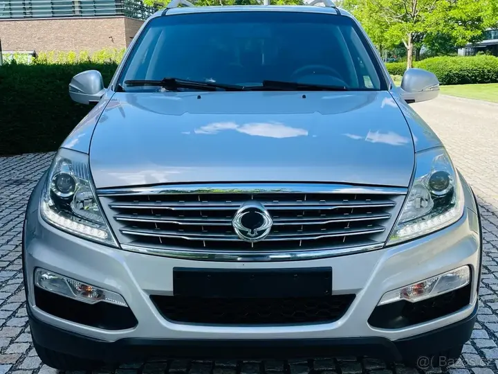 KG Mobility Rexton 2015 photo 3