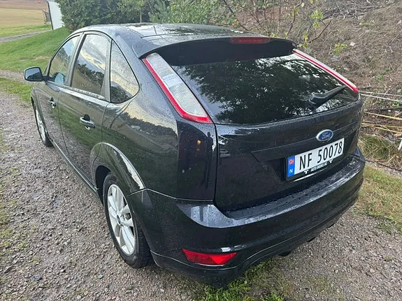 Ford Focus 2011 photo 4