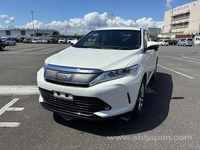 Toyota Harrier 2020 photo 2