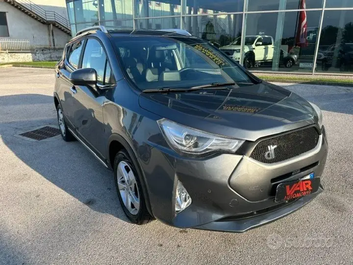 DR Automobiles Dr4
