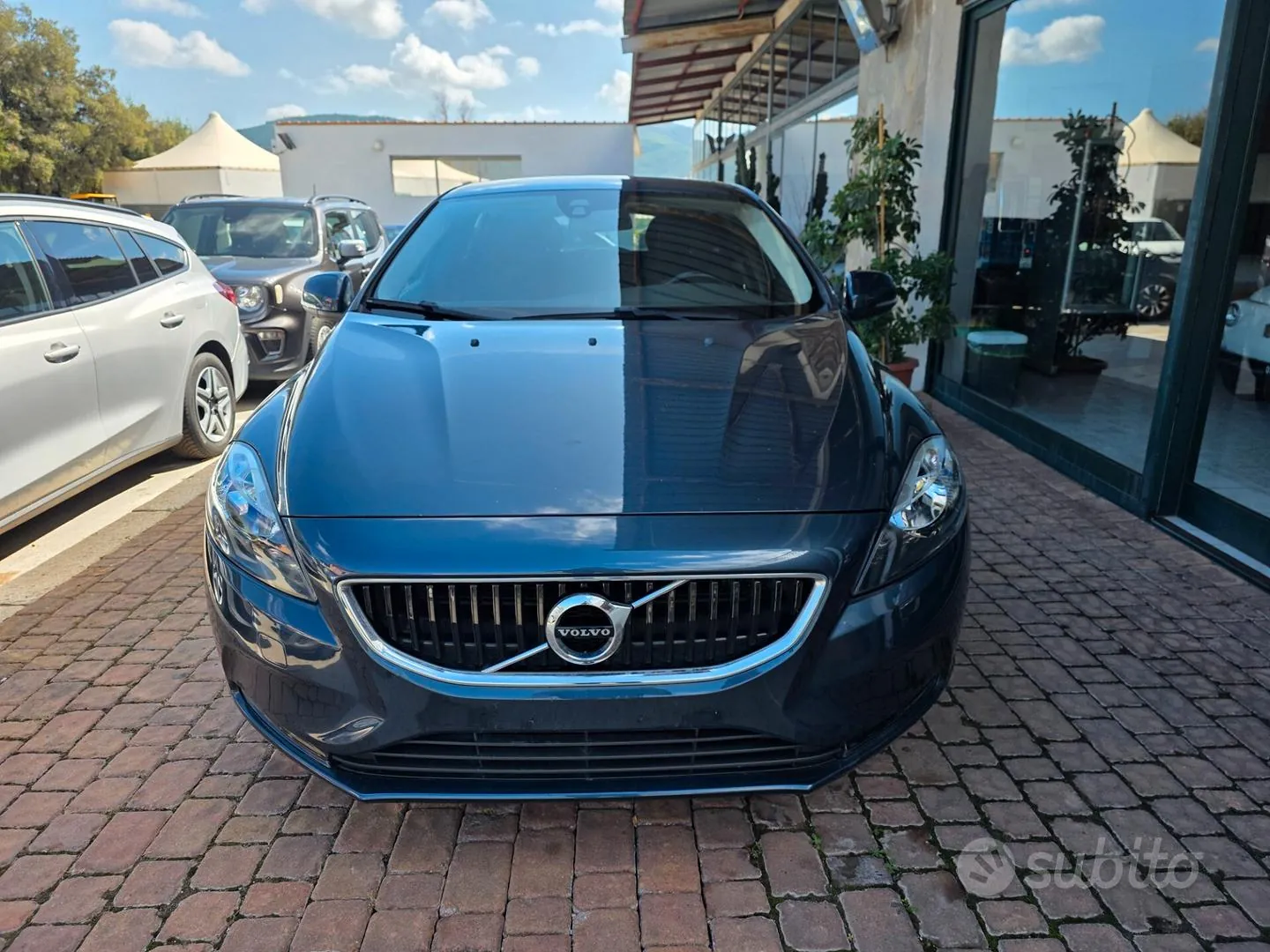 Volvo V40 2017 photo 3
