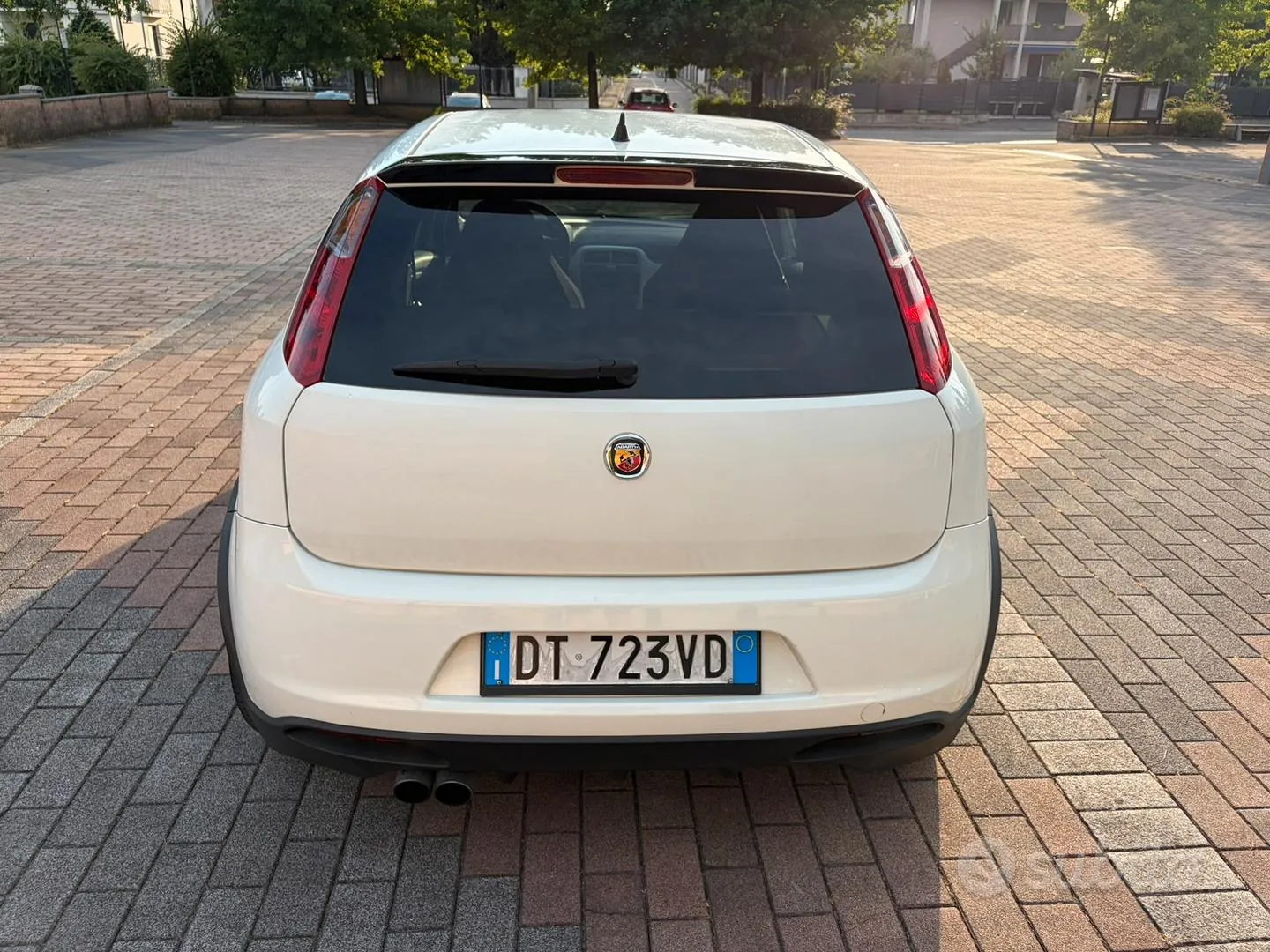 Abarth Grande Punto 2009 photo 4