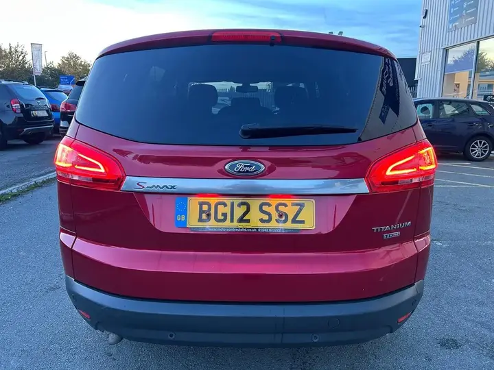 Ford S-Max 2012 photo 5