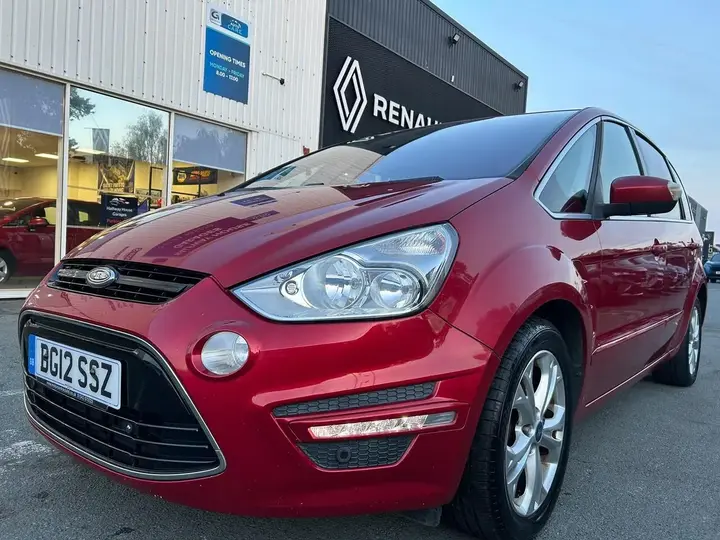 Ford S-Max 2012 photo 2